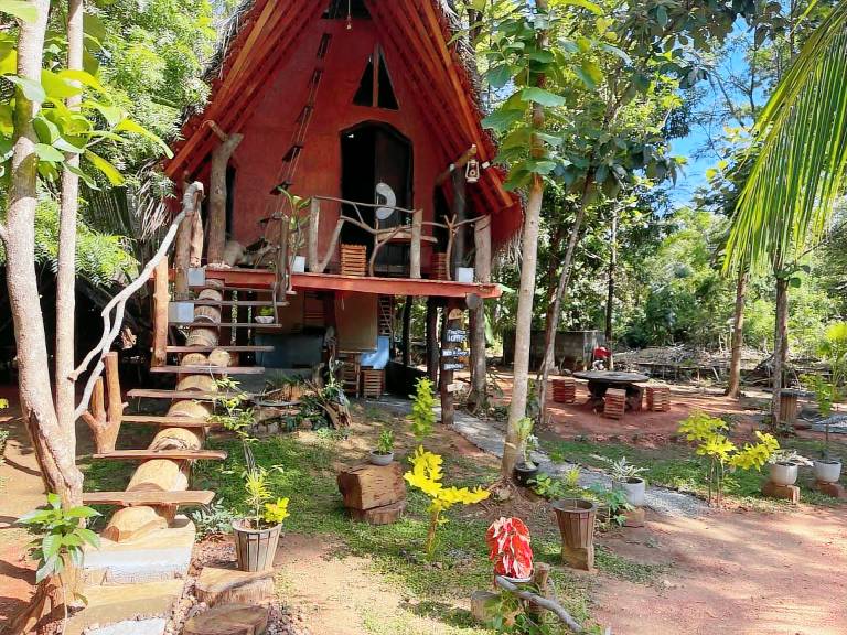 Sigiri Hunter's Eco Tree Lodge in Dambulla