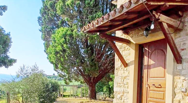 Vacation home with barbeque, terrace & yard | Pets are welcome in Todi