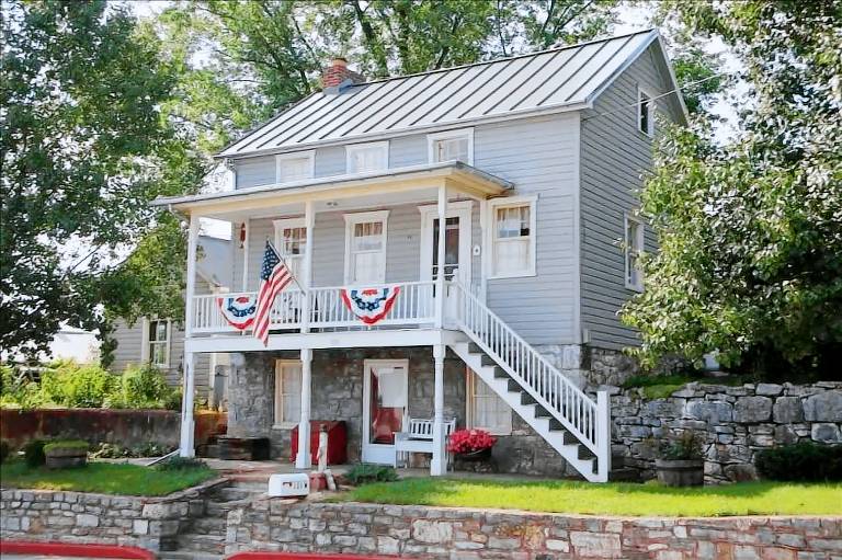 House  Sharpsburg