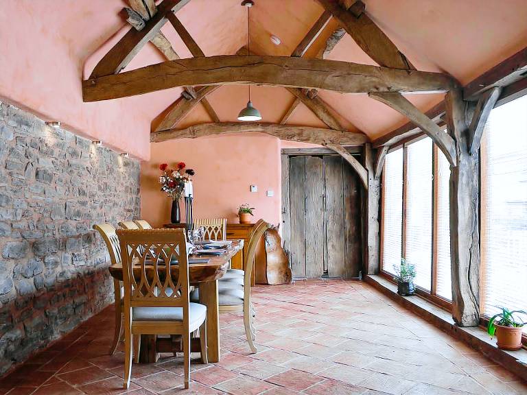 Cottage  Leominster