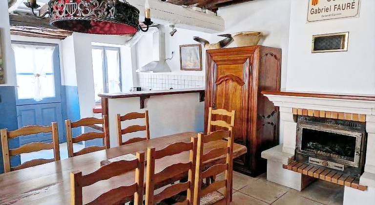 House with 2 rooms for 6 persons — photo 4