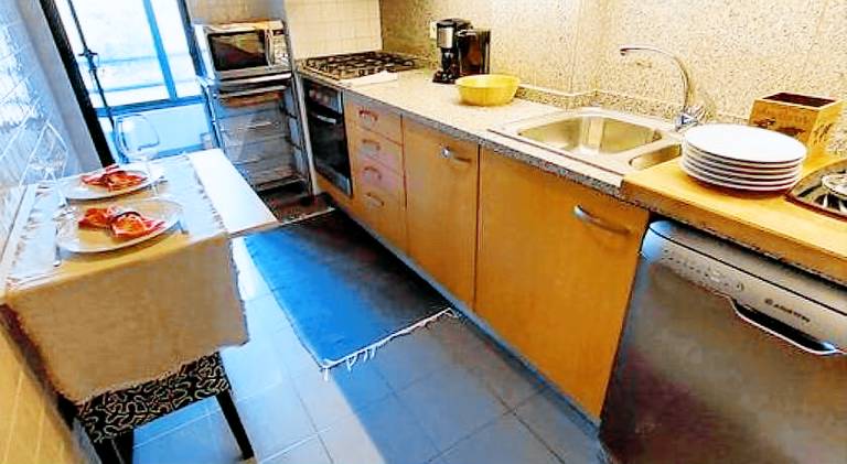 Rental apartment with yard — photo 3