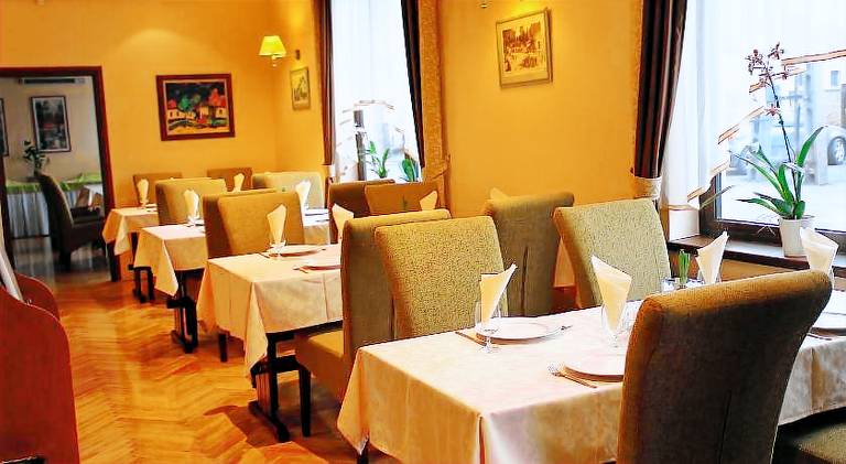 Korona Pension and Restaurant — photo 2