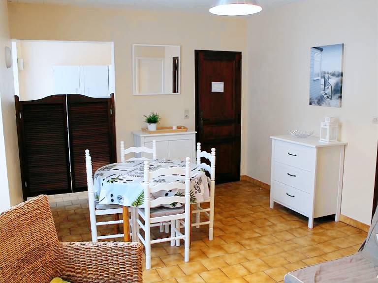 Holiday apartment with 1 room for 4 persons — photo 4