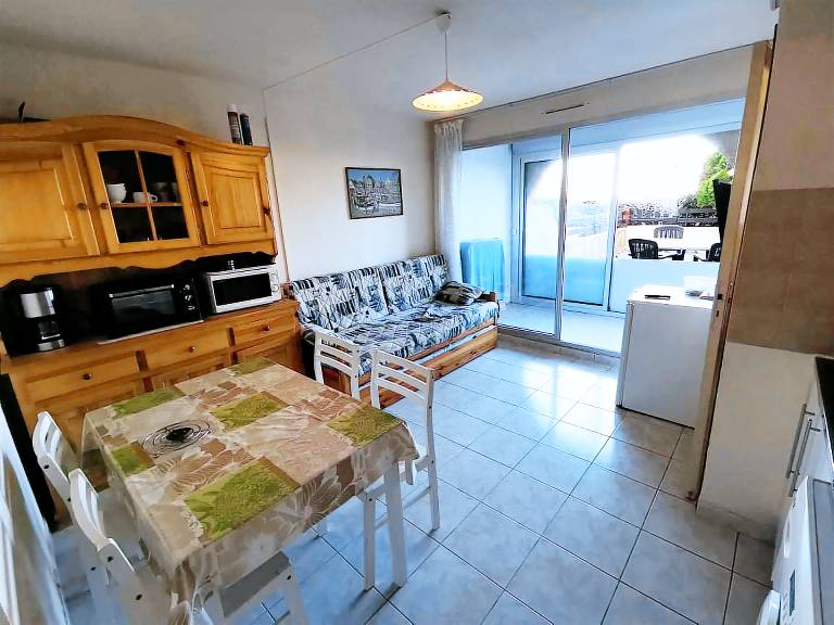 Rental apartment with 1 room for 4 persons in Leucate
