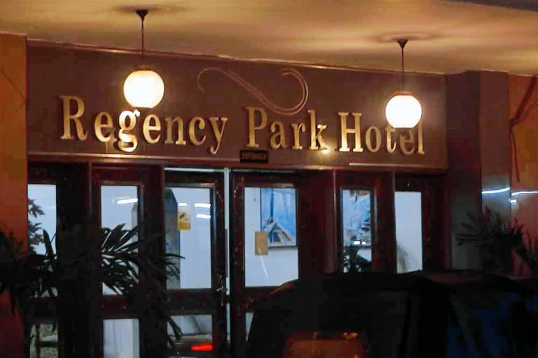 Regency Park Hotel