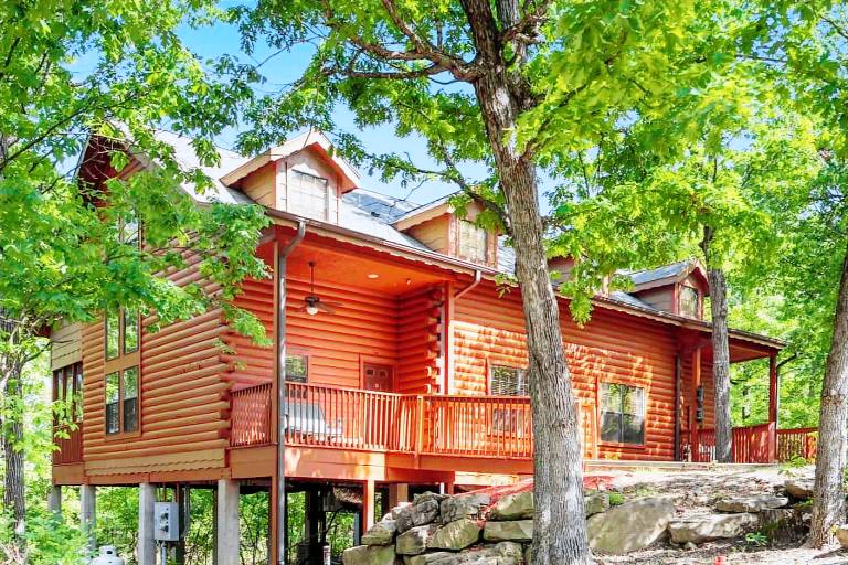 Cabin  Hollister