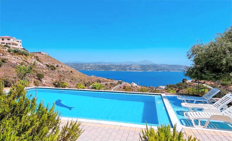 Villa Aptera
