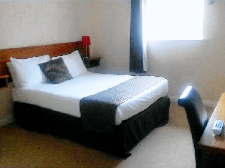 Lodge Yeovil