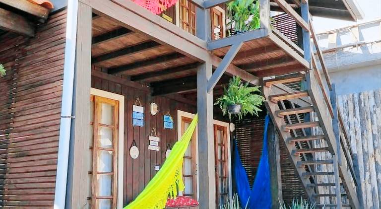 Holiday apartment with patio, pool & yard — photo 5