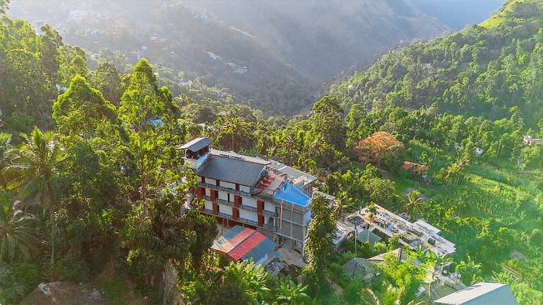Crystal Springs Luxury Hotel in Ella