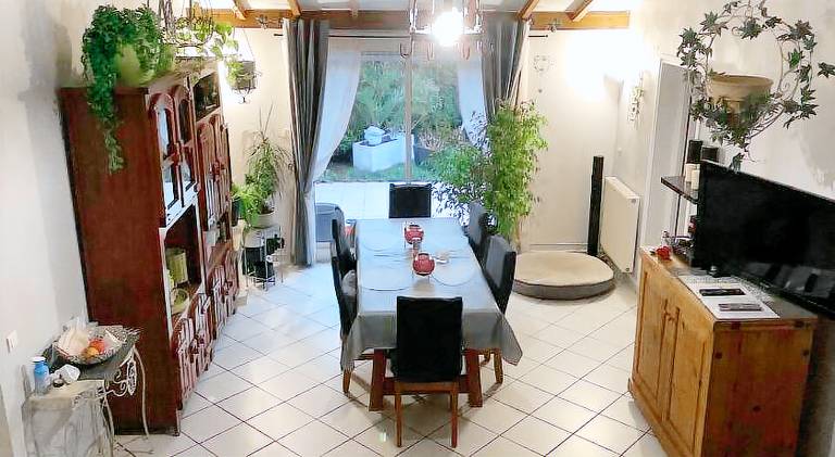 Bed and breakfast  Lognes