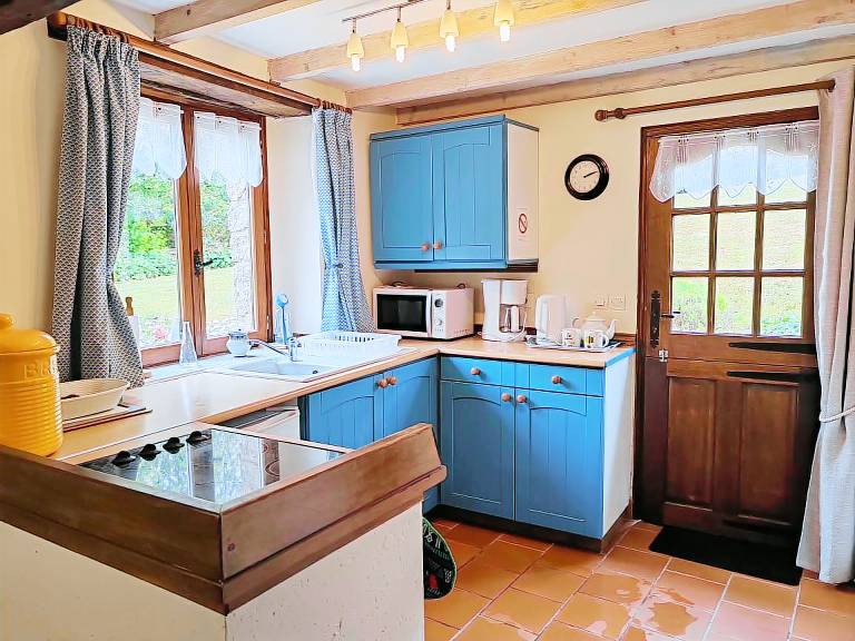 Pleasant gite with garden & grill | Panoramic view | Pets are welcome — photo 3