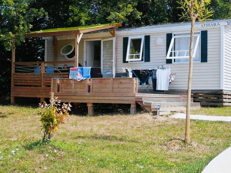 Pleasant mobile home with pool | Pet-friendly — photo 2
