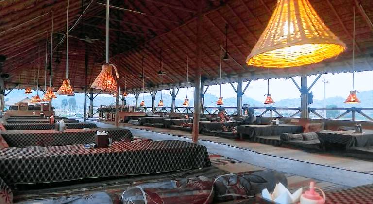 Mowgli's Cafe Hampi & Guest House — photo 3