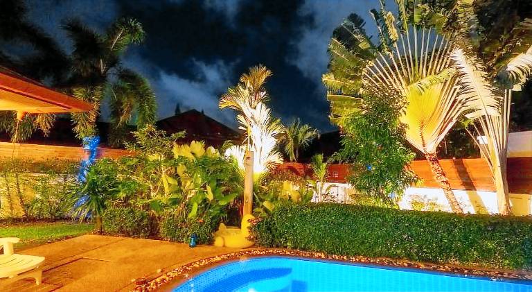 Villa with hot tub & pool — photo 3