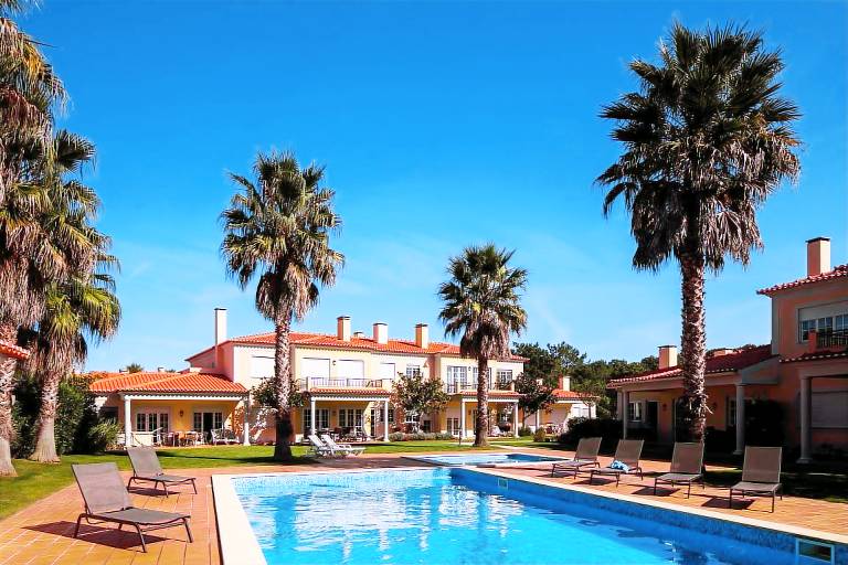 The Village - Praia D'el Rey Golf and Beach Resort in Óbidos