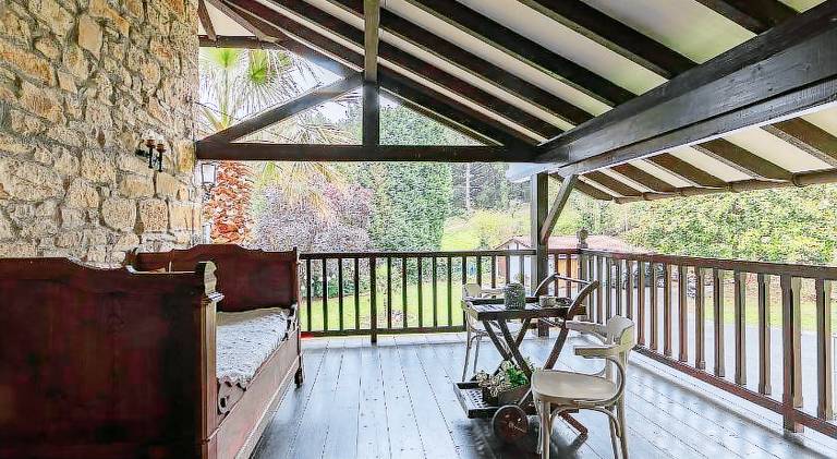 Vacation home with terrace, garden & barbecue — photo 4