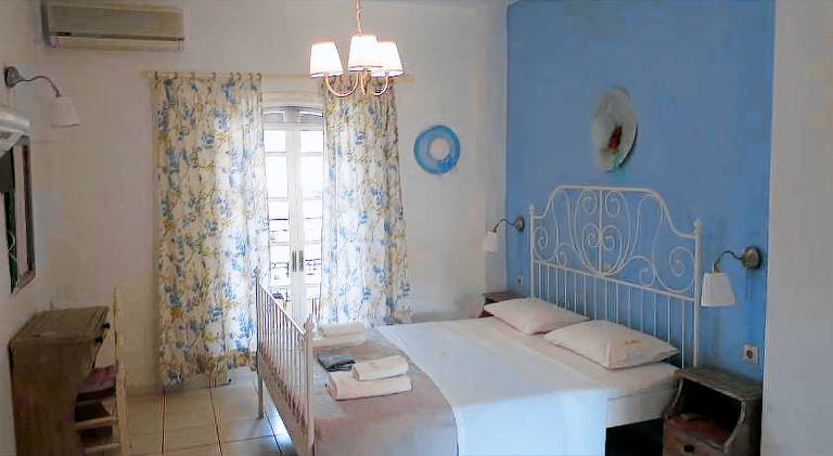 Serviced apartment with patio | Dogs allowed in Igoumenitsa