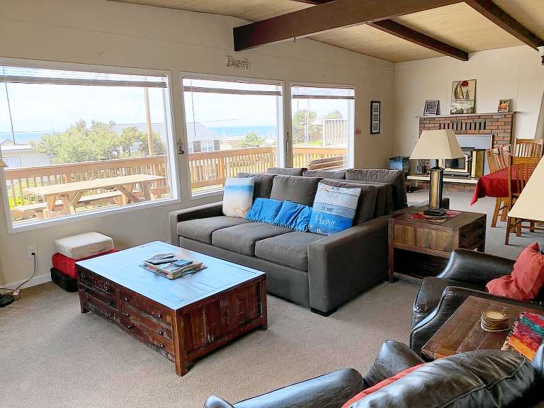 House  Lincoln City