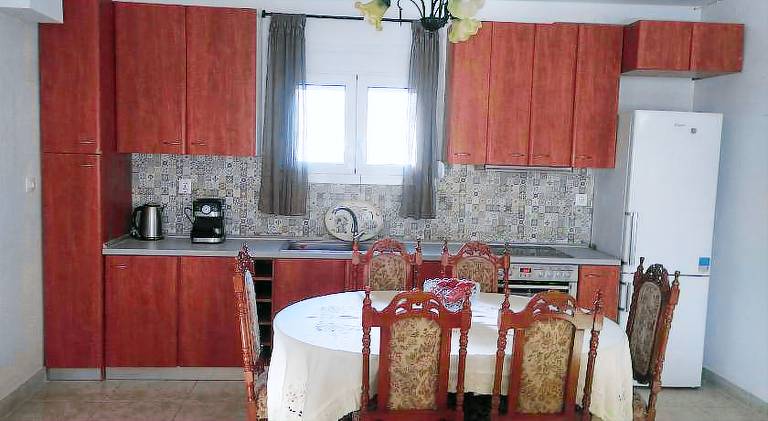 Holiday apartment with terrace, yard & BBQ | Perfect for remote work — photo 3