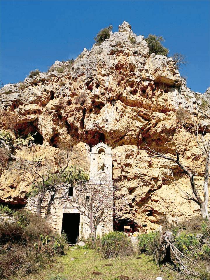 Unique Rental near Parco Naturale della Murgia in Basilicata Region, Italy — photo 5