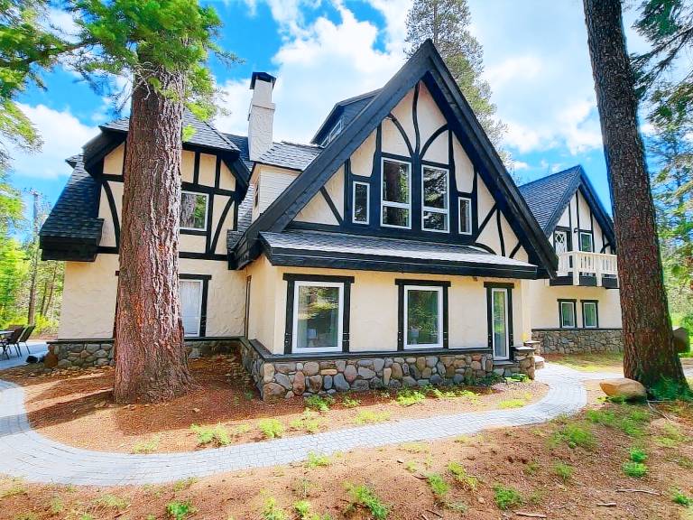 House Tahoma