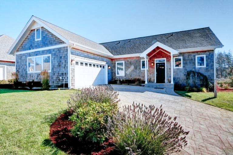 House Manzanita