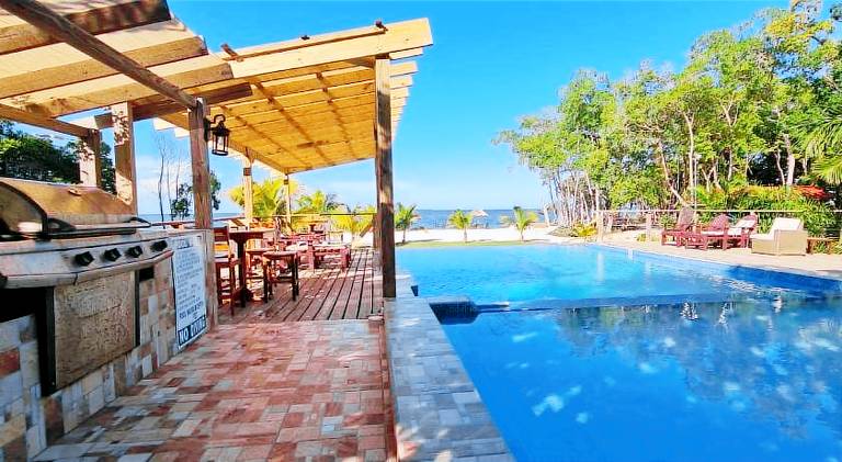 Seaside Chateau Resort