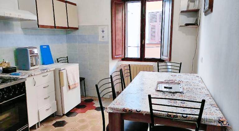 House with 3 rooms for 5 persons — photo 4
