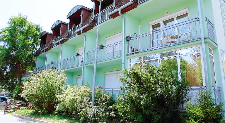 Holiday apartment with yard | Pet-friendly — photo 2