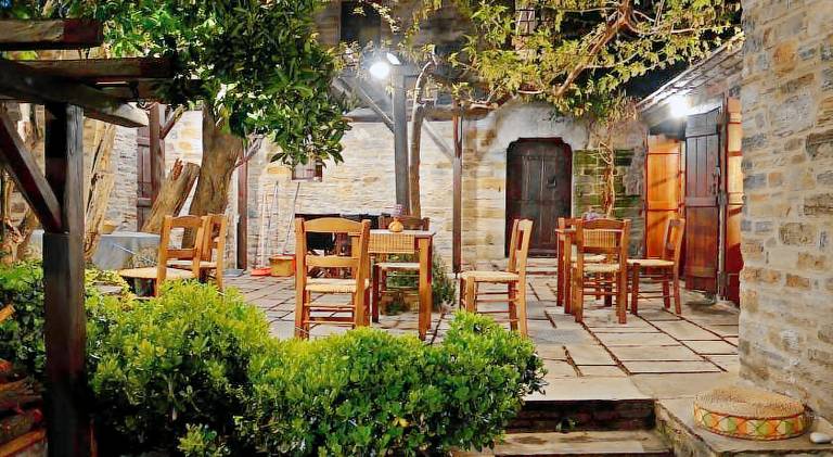 Fyloma Villa With 5 Bedrooms — photo 5