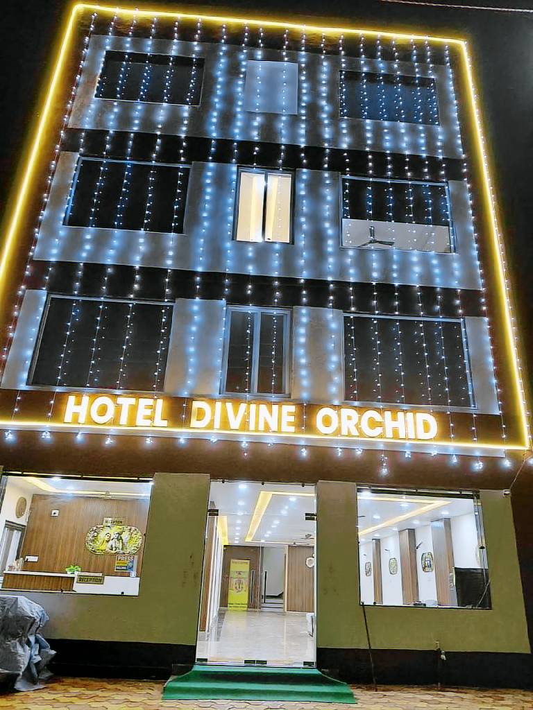 Hotel Divine Orchid in Mathura