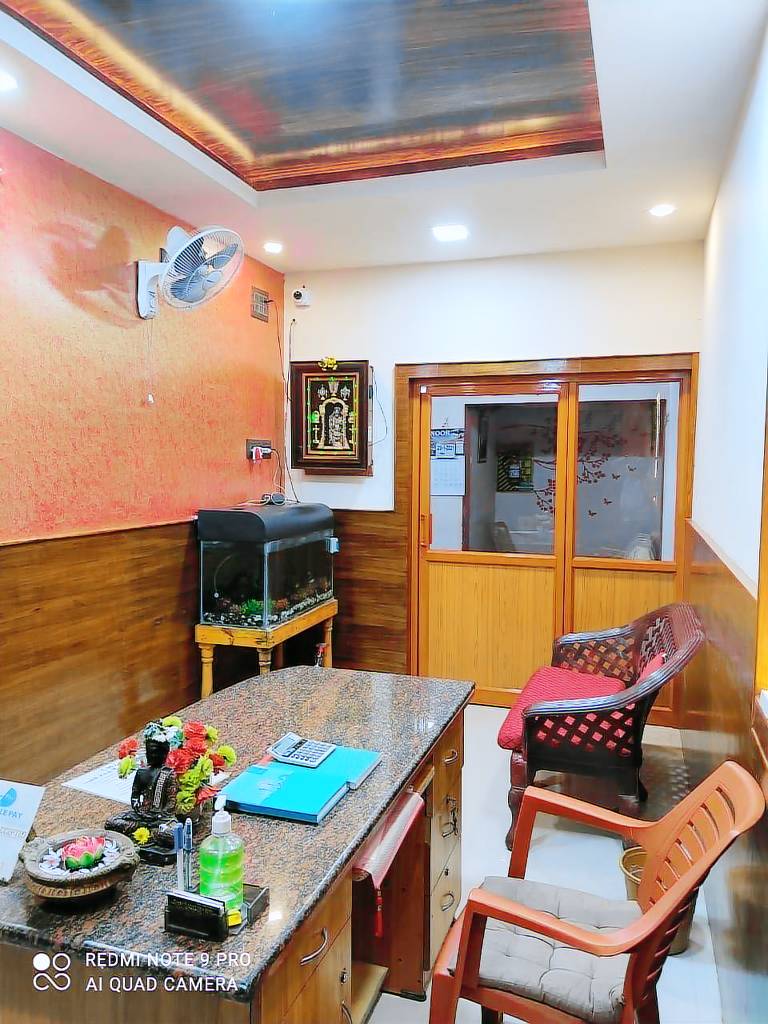 Hotel O 812390 Shri Vinayaka Inn Rooms