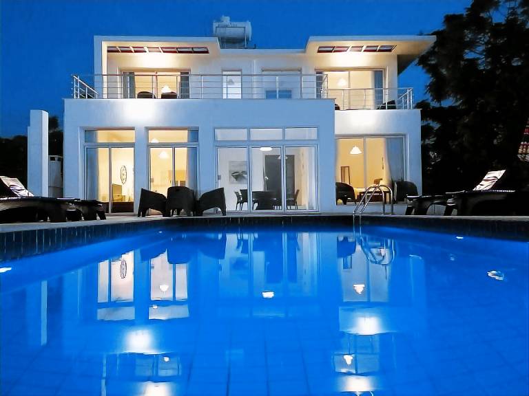 House  Kyrenia District