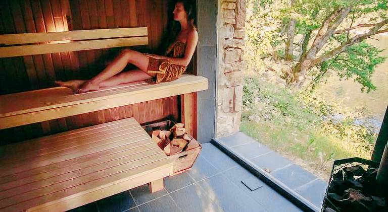 Vacation home with pool & hot tub | Pet-friendly — photo 2