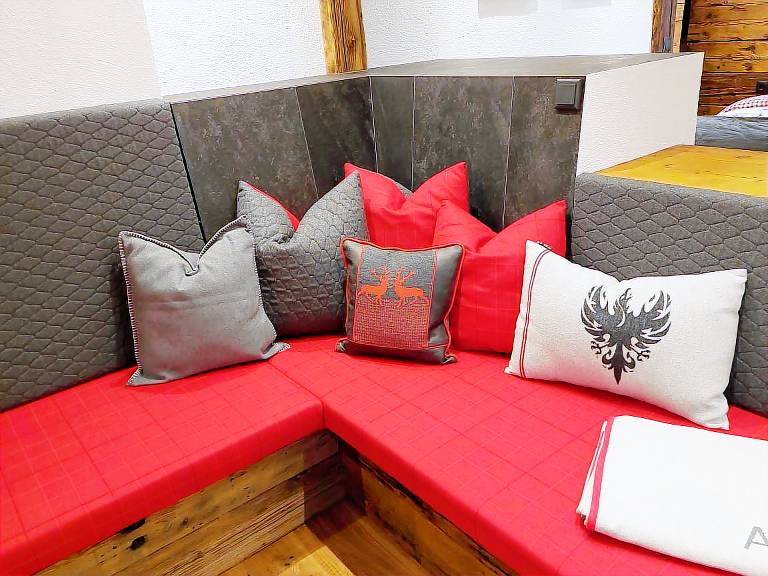 Holiday apartment with terrace, grill & garden — photo 4