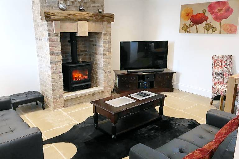 Barn-Sleeps 4-Parking-Near Alton Towers/Peak Dist — photo 5