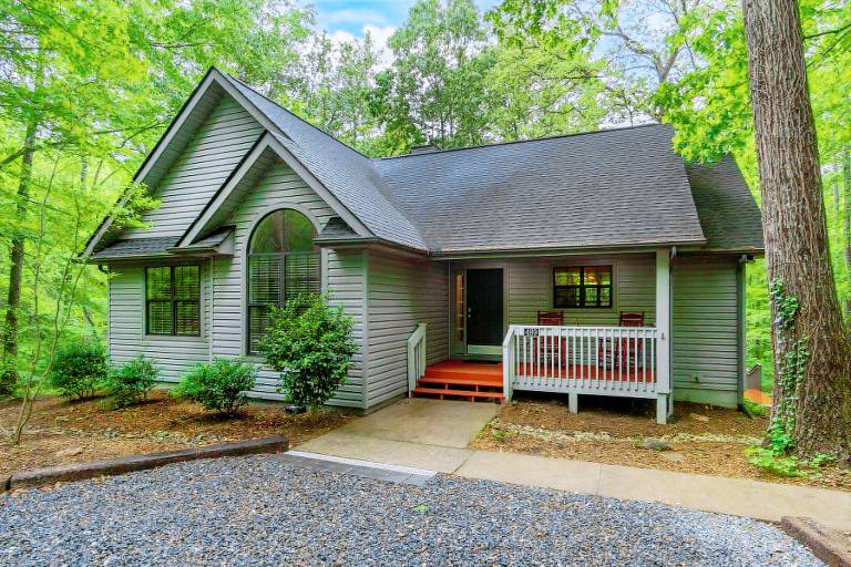House Lake Lure