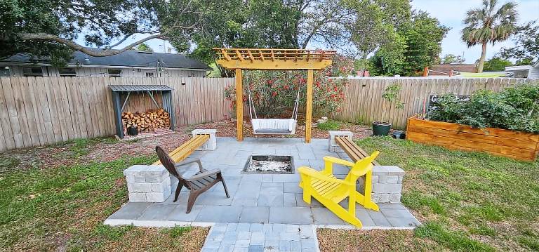 Seahorse Sanctuary! Beach Oasis/Firepit/Gym/ 1mi to Mayo Clinic — photo 4