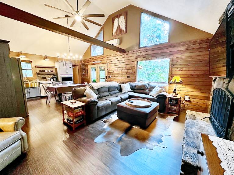 House  Burnsville