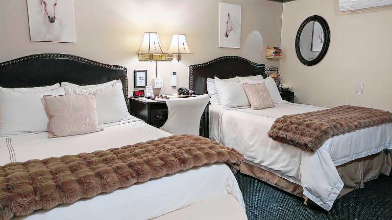 Motel  Amherst