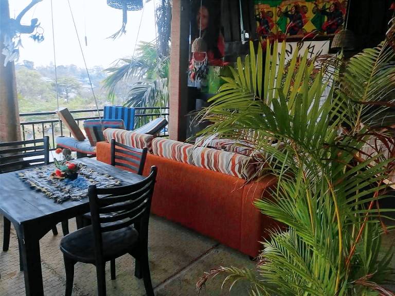 Tiki Bar Hostel Ella