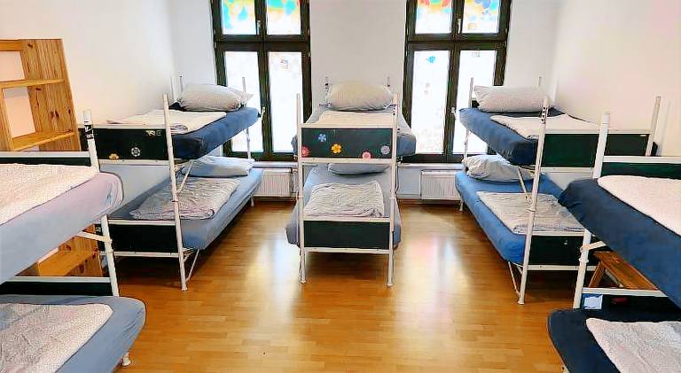 Apartment with 1 room for 10 persons in Leipzig