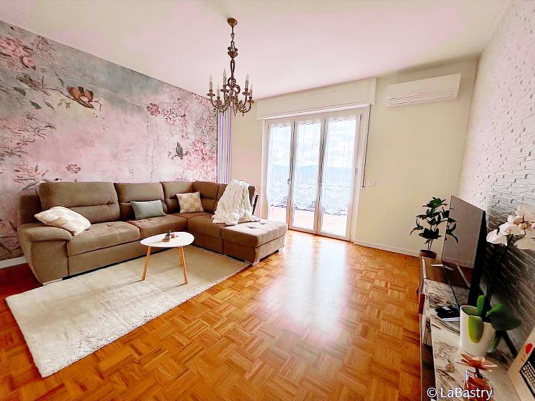 160 m&sup2; Ferienhaus