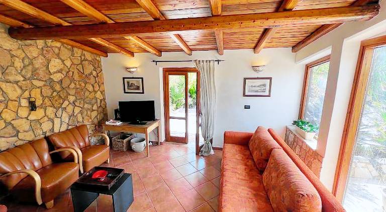 Villa with 3 rooms for 8 persons — photo 4