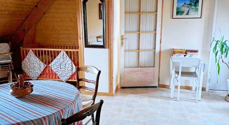 Serviced apartment with garden & patio | Pets allowed in Laon