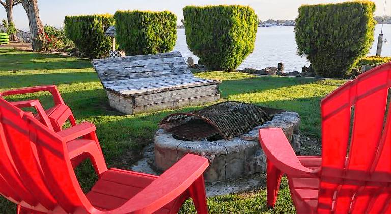 Lakeshore Inn Waterfront — photo 5