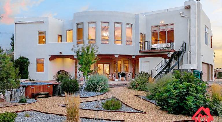 397 m&sup2; Ferienhaus