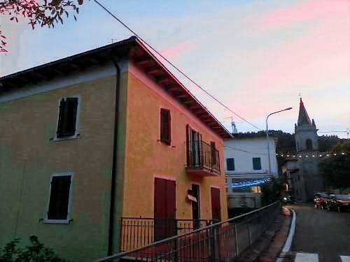 Rental apartment with yard & patio | Pet-friendly in Sestola